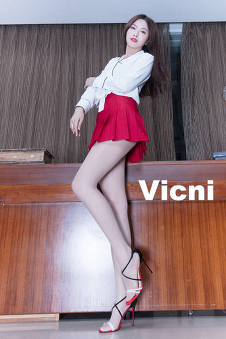 [Beautyleg视频] 2018.02.27 VOL.832 Vicni[1V／996M]预览图