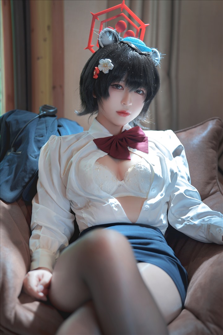 Coser@半半子 VOL.088 ガイド春日ツバキ[86P6V-593MB]推荐预览图