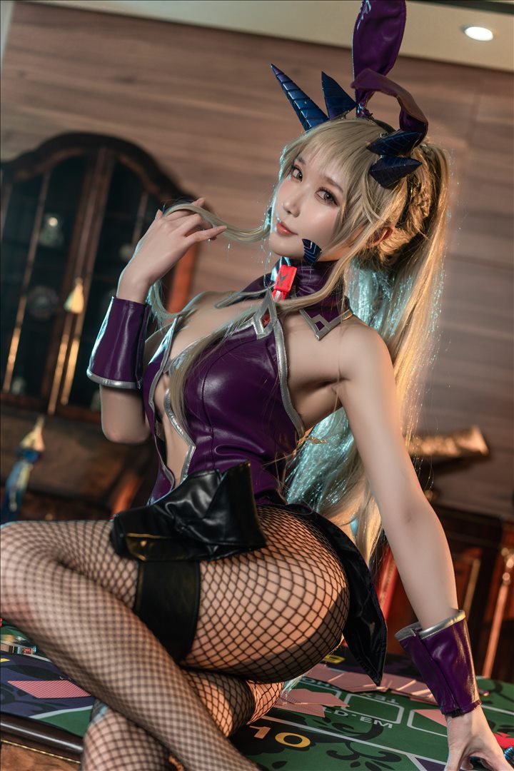 Coser@阿包也是兔娘 VOL.094 黑枪呆兔女郎 [25P-626M]预览图